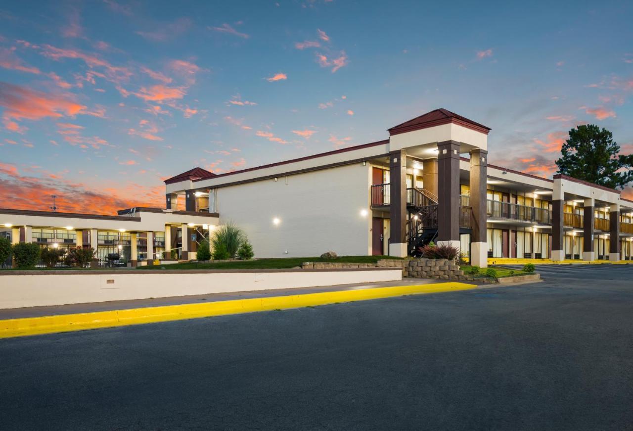 אנדרסון Horizon Inn & Suites מראה חיצוני תמונה